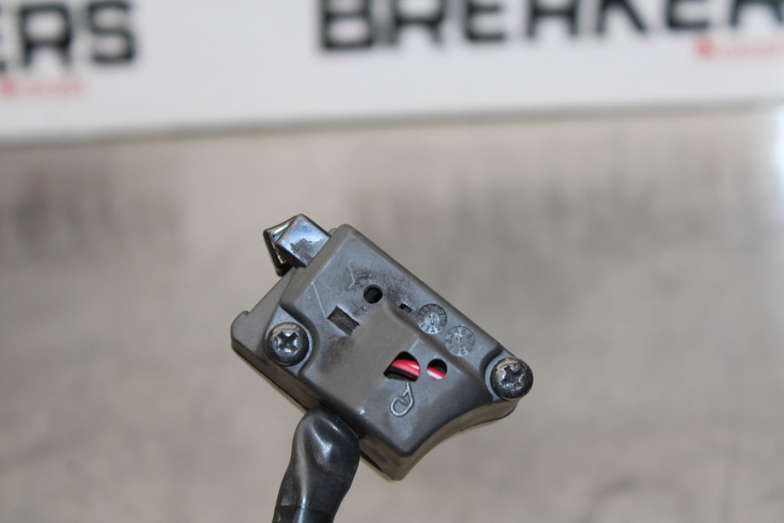 22-25 YAMAHA YZF R7 RIGHT CLIP ON HANDLE KILL OFF START SWITCH SWITCHES BB176