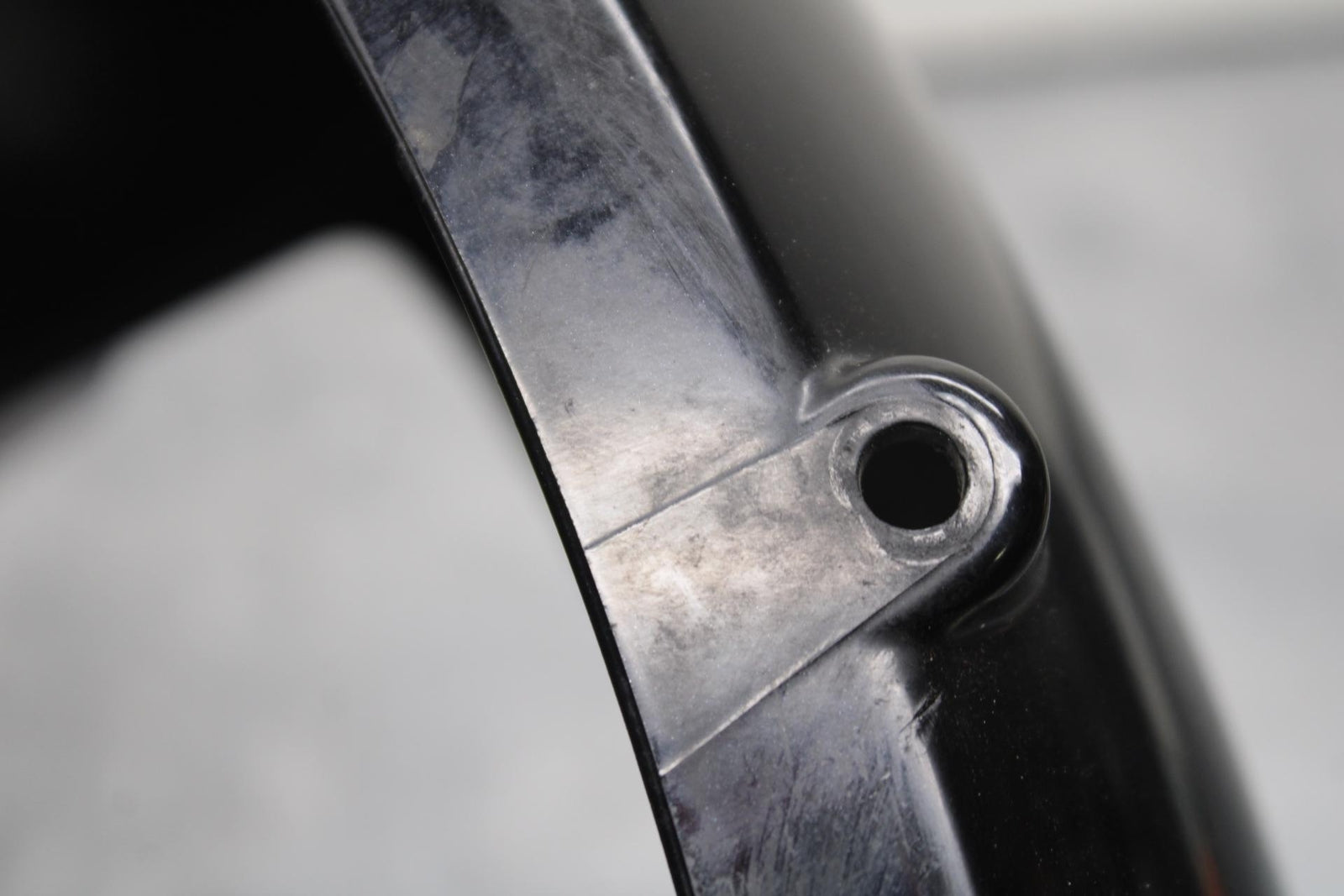 09-12 KAWASAKI NINJA ZX6R ZX600R FRONT WHEEL FENDER FAIRING 35004-0118-17K BB617