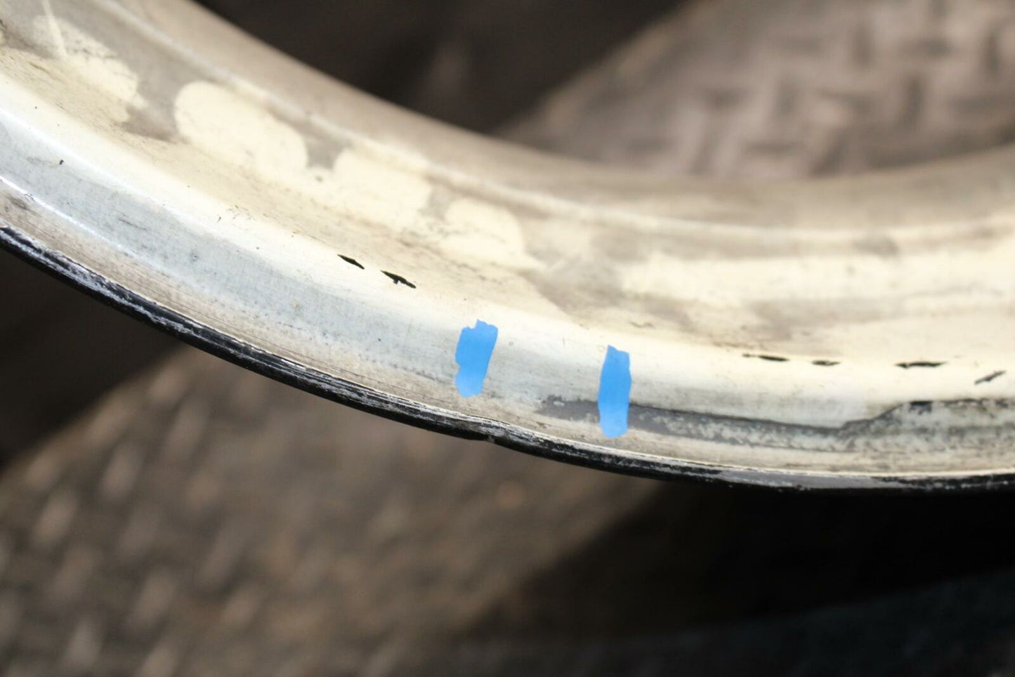 08-09 SUZUKI GSXR600 REAR WHEEL BACK RIM  BB204