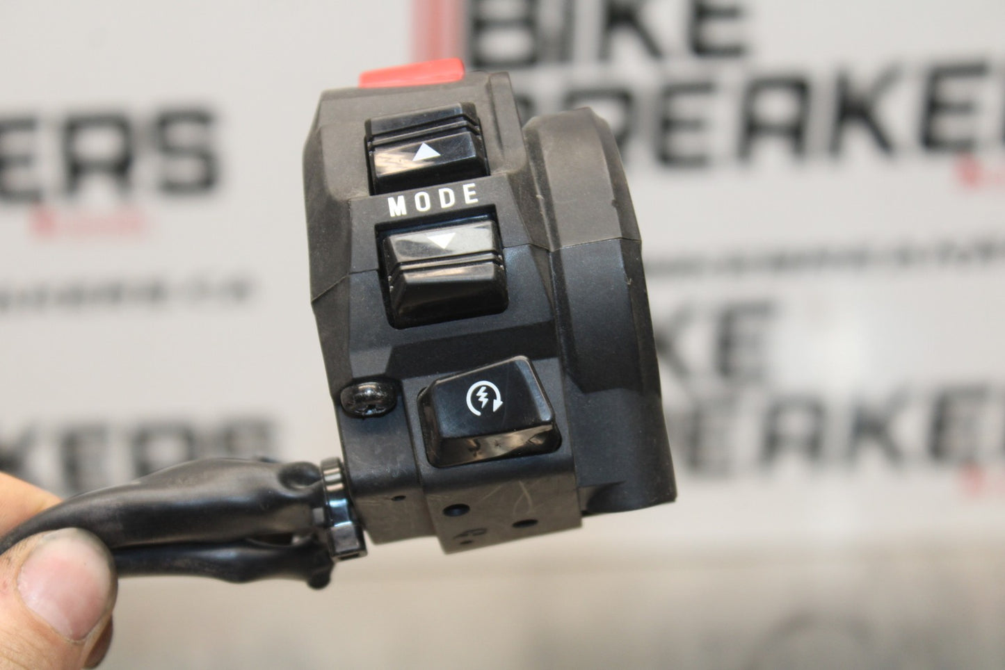08-10 SUZUKI GSXR 600 LEFT CLIP ON HANDLE HORN SIGNALS SWITCH SWITCHES BB202