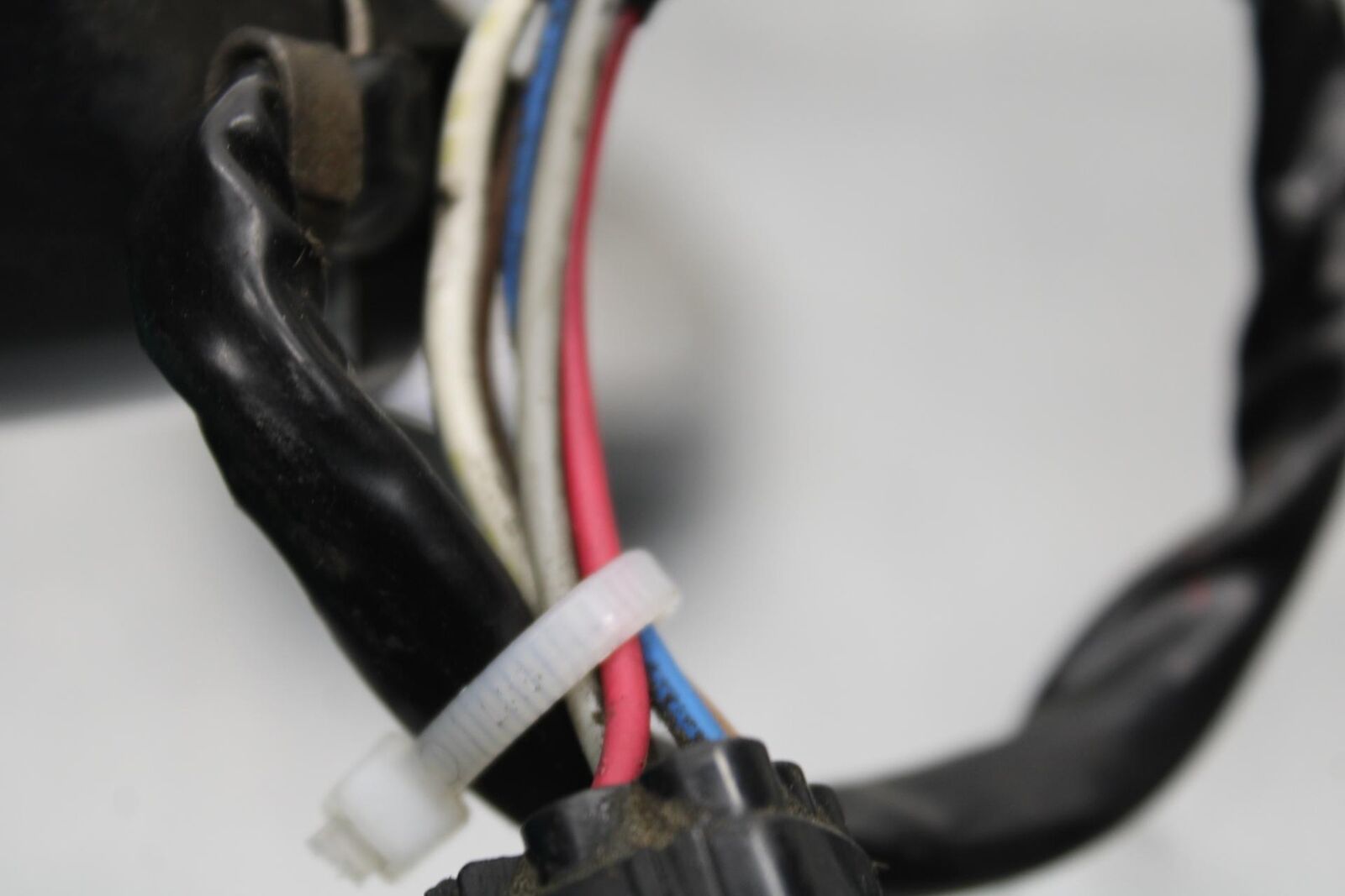 2005 Kawasaki Vulcan 1500 VN1500N IGNITION LOCK KEY SET W/ GAS CAP  BB576