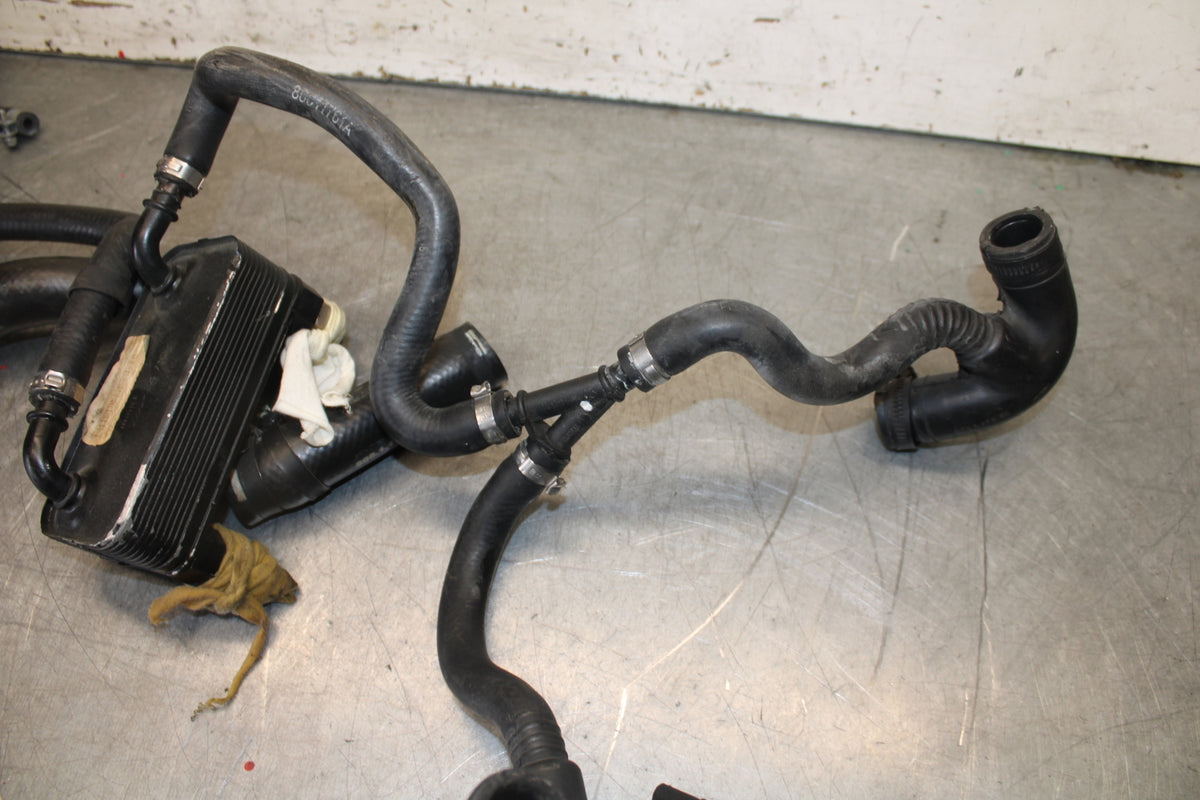 12-13 DUCATI STREETFIGHTER 848 RADIATOR HOSES ENGINE COOLANT WATER PIPES  BB705