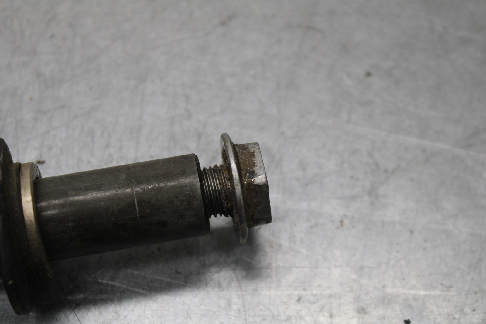 13-18 KAWASAKI NINJA ZX6R FRONT WHEEL RIM AXLE PIVOT BOLT BB118