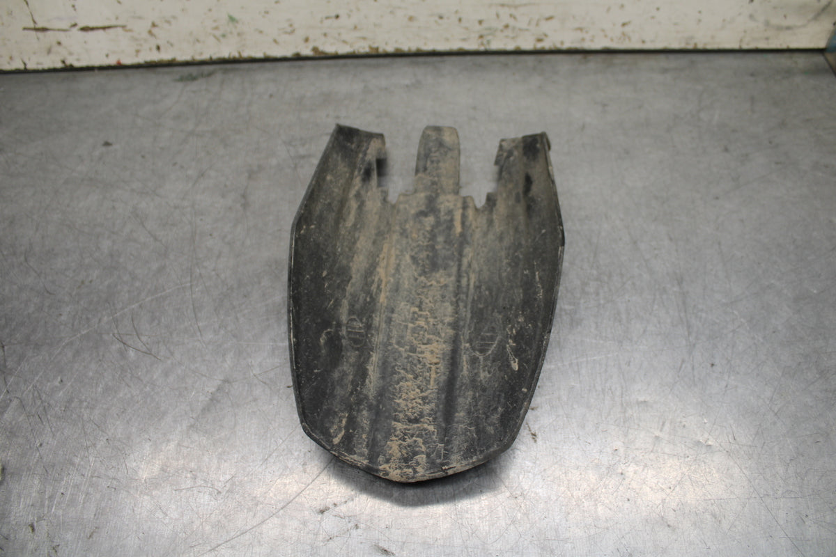 13-16 KTM 390 DUKE REAR BACK WHEEL TIRE HUGGER FENDER BB748
