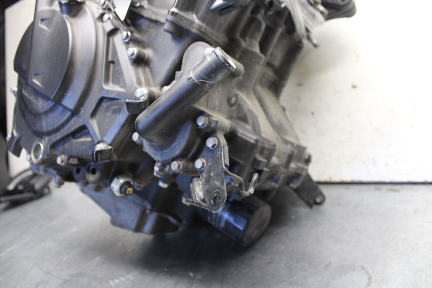 18-23 KAWASAKI NINJA 400 ENGINE MOTOR BB679