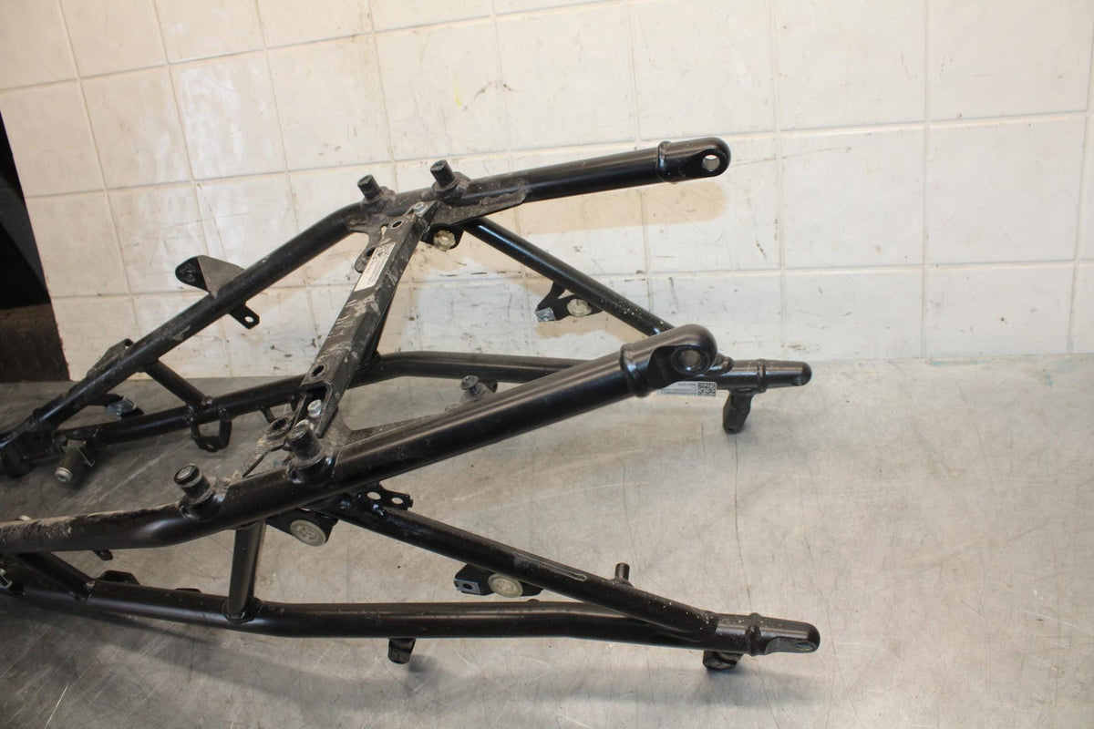 22 KTM 890 ADVENTURE   REAR BACK TAIL SUBFRAME SUB FRAME BB514
