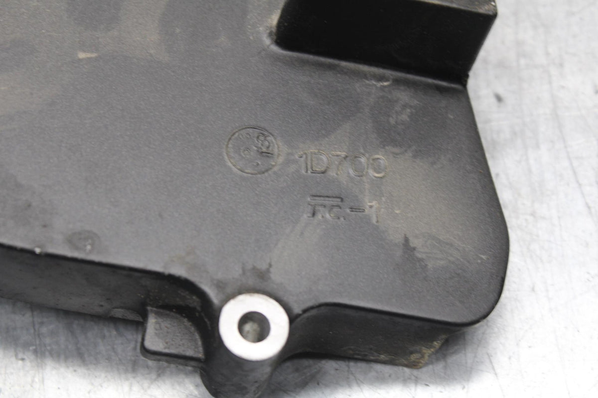 06-14 YAMAHA ROADLINER S XV1900S ENGINE SPROCKET COVER BB619