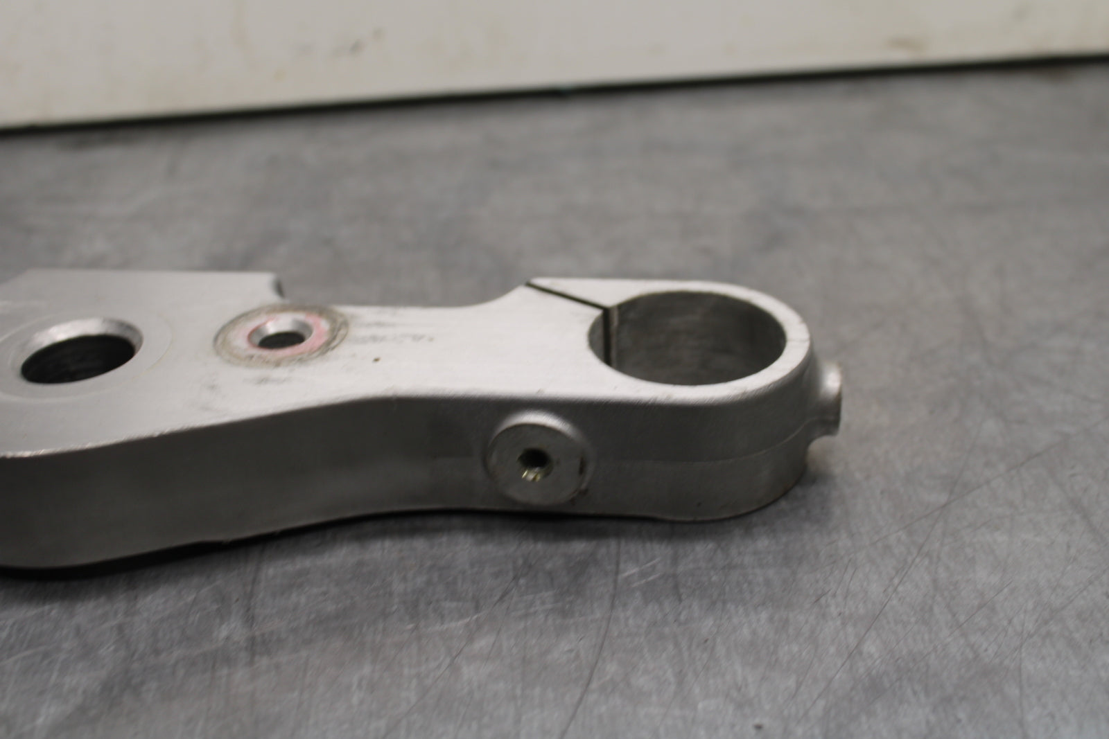 03-08 KAWASAKI VULCAN 1600 FORKS UPPER TRIPLE TREE CLAMP BB754