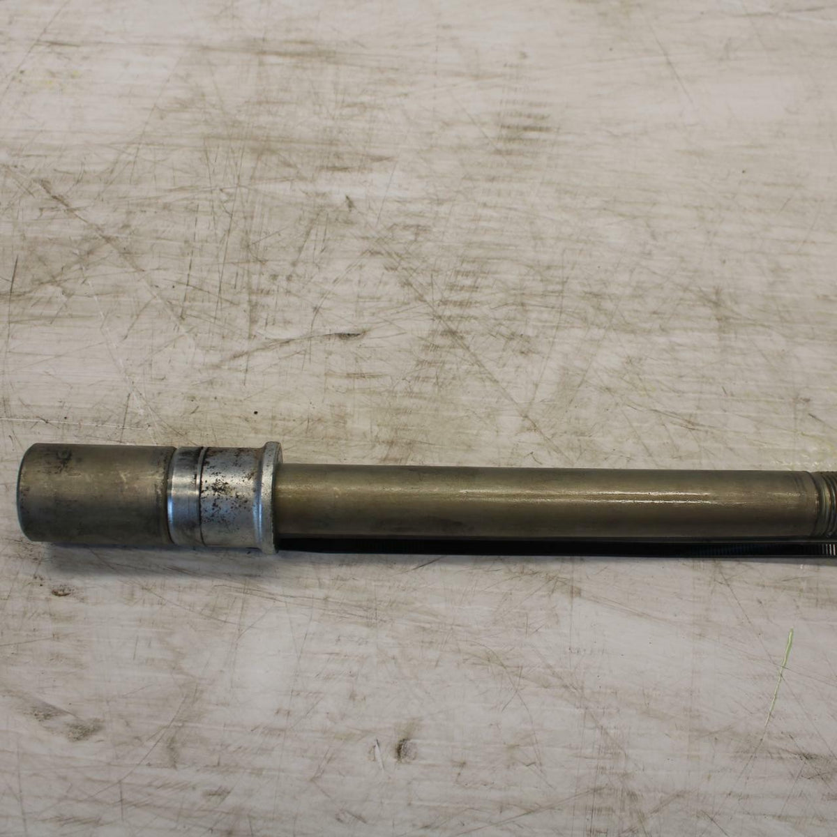 07-12 SUZUKI BANDIT 650F FRONT WHEEL RIM AXLE PIVOT BOLT BB280