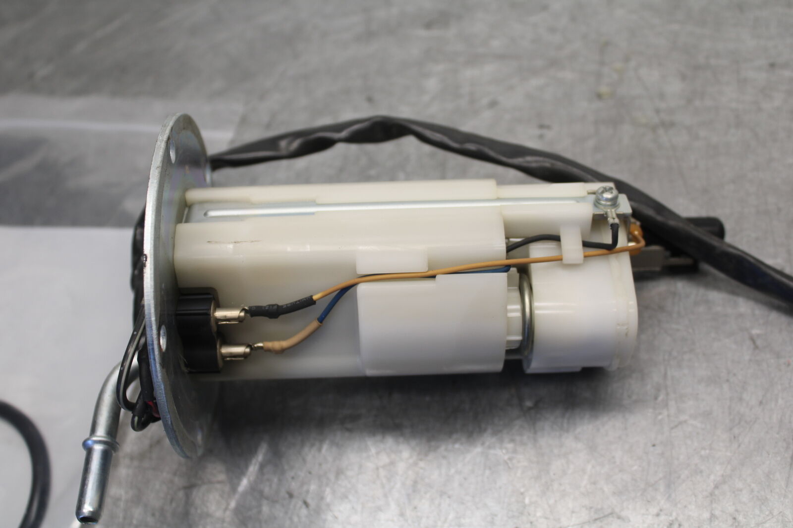 09-12 KAWASAKI NINJA ZX6R FUEL PUMP GAS PETROL SENDER UNIT 49040-0023 BB698