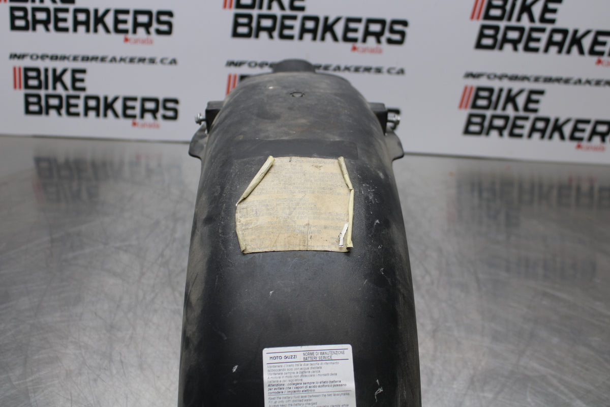 08 MOTO GUZZI BREVA 750 REAR BACK FENDER MUD GUARD BB154