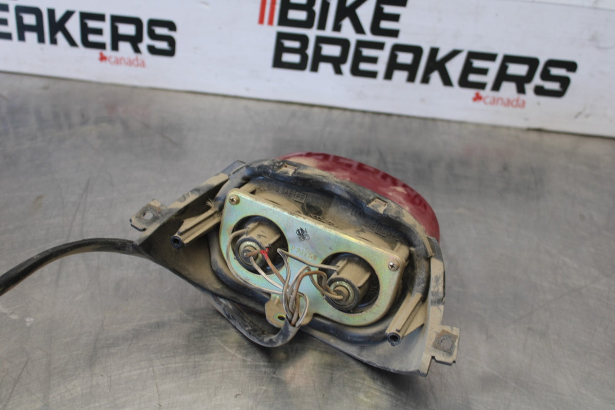 97-00 SUZUKI GSXR600 SRAD REAR TAIL TAILLIGHT BACK BRAKE LIGHT BB921