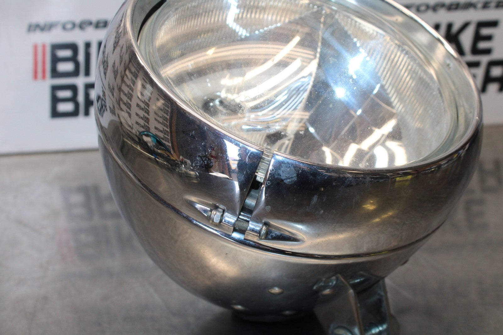 05-06 VICTORY KINGPIN DELUXE SINGLE HEADLIGHT HEAD LAMP LIGHT BB195