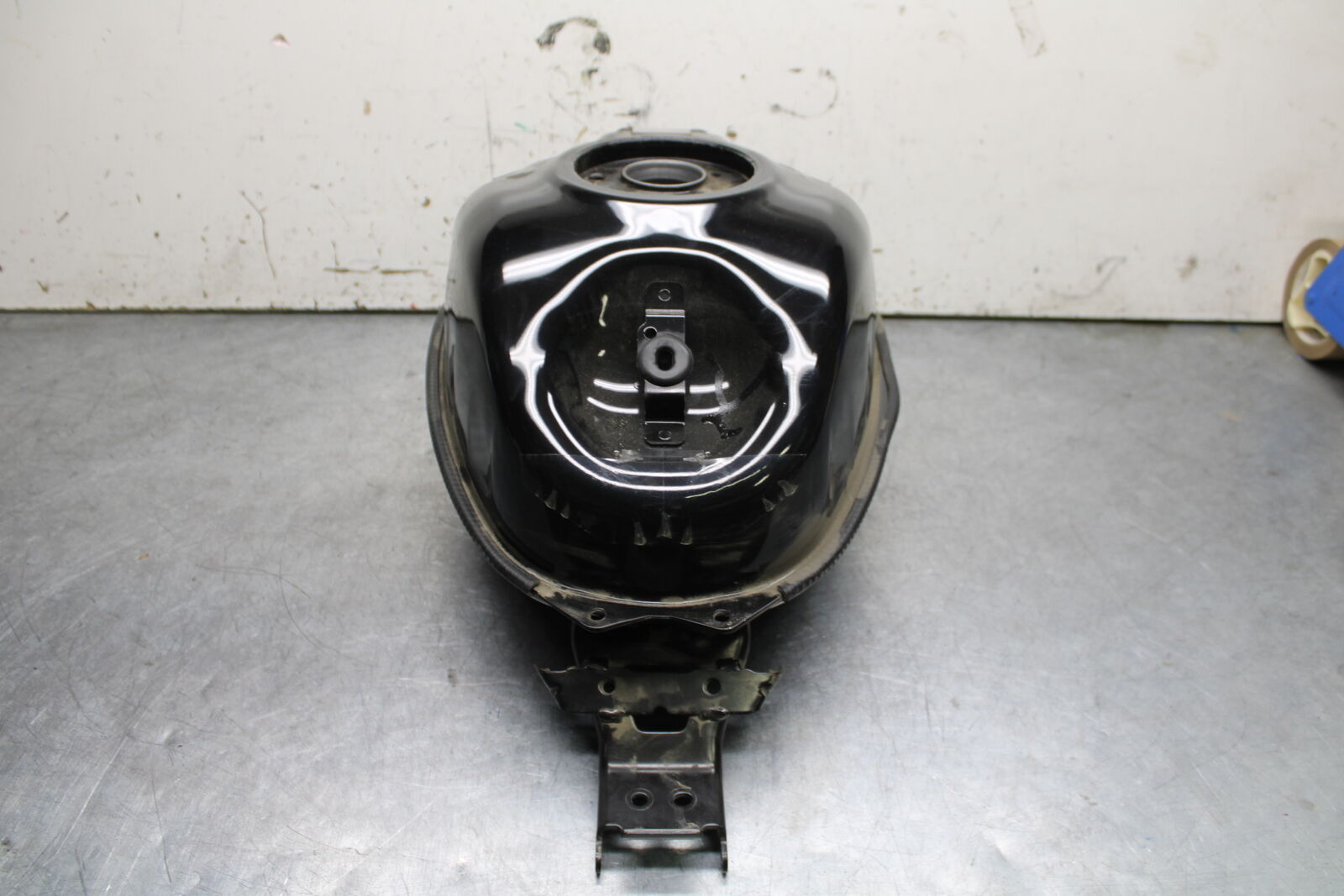 19-24 YAMAHA R3 GAS TANK FUEL CELL PETROL RESERVOIR BB736