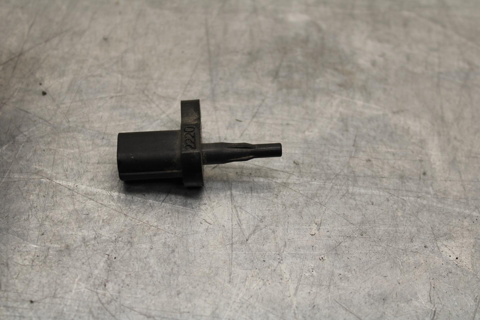 2012 Yamaha FZ8 AIR INTAKE TEMPERATURE TEMP SENSOR BB550