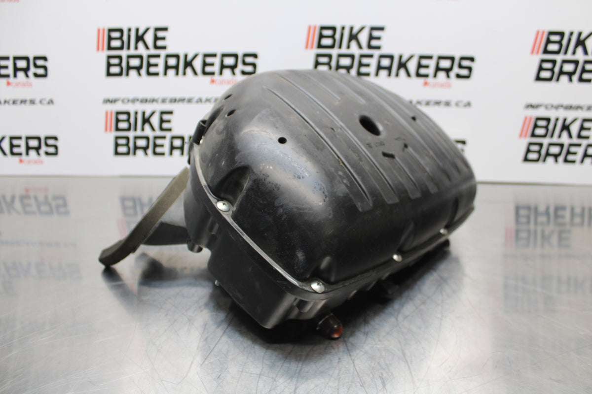 11 SUZUKI GSXR1000 AIRBOX AIR INTAKE FILTER BOX BB142