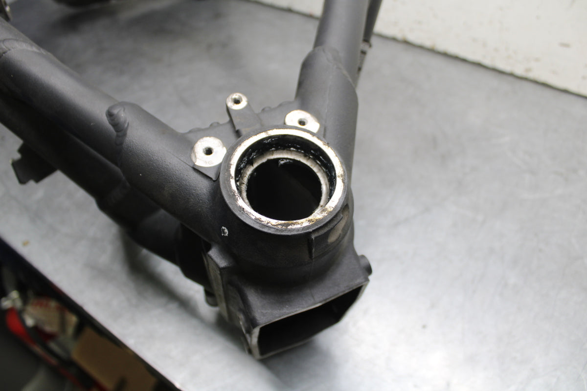 07-08 TRIUMPH DAYTONA 675 FRAME CHASSIS BB685
