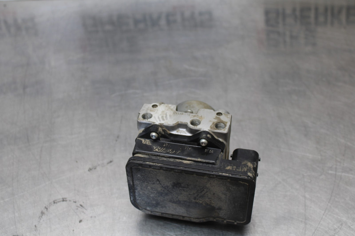 12 HONDA CB1000R ABS PUMP UNIT MODULE BB200