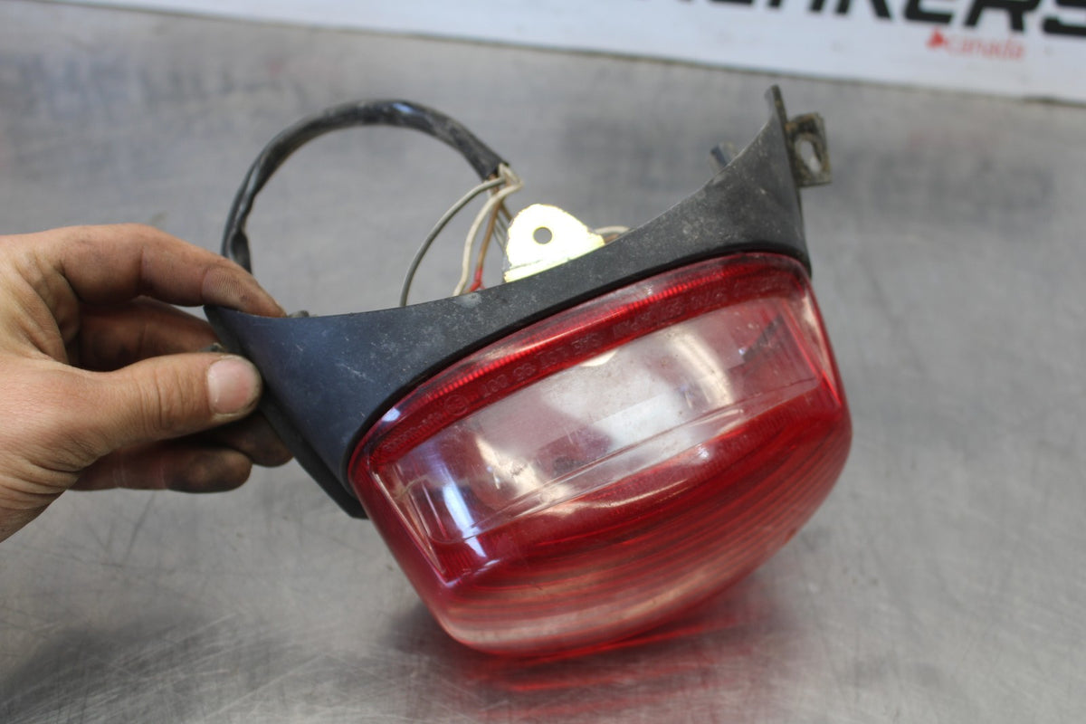 97-00 SUZUKI GSXR600 SRAD REAR TAIL TAILLIGHT BACK BRAKE LIGHT BB921
