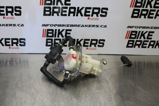 15-16 HONDA CB300F FUEL PUMP GAS PETROL SENDER UNIT BB150