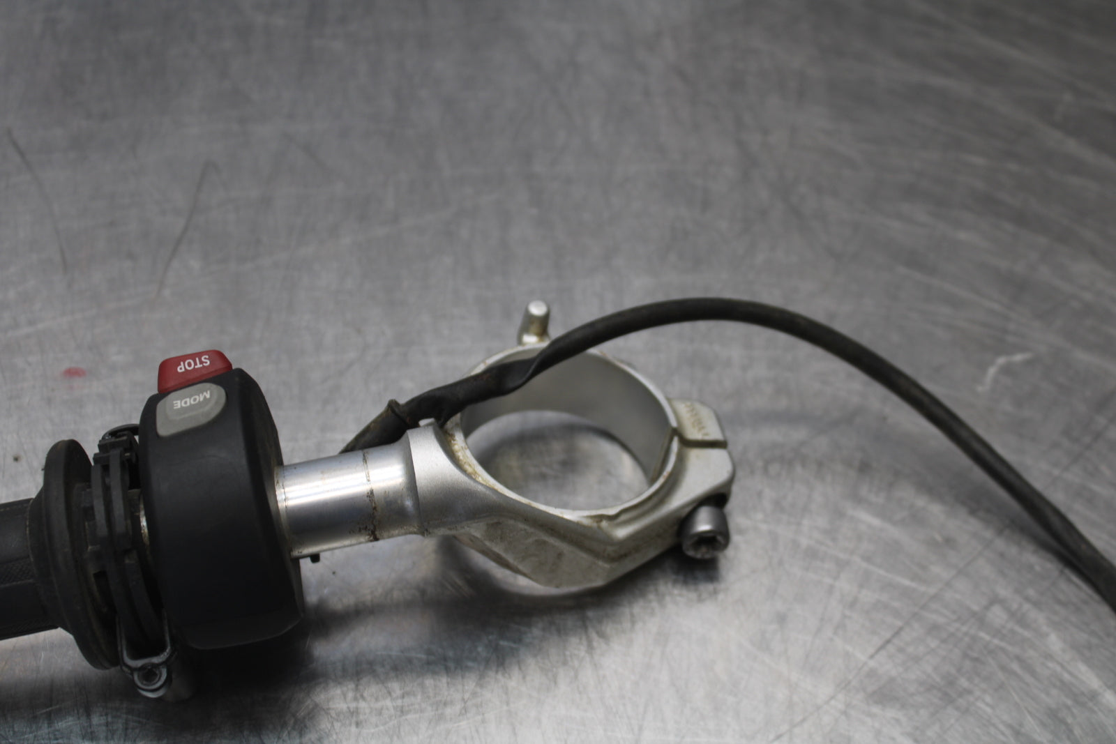 10-11 BMW S1000RR RIGHT CLIP ON HANDLEBAR W SWITCHES BB168