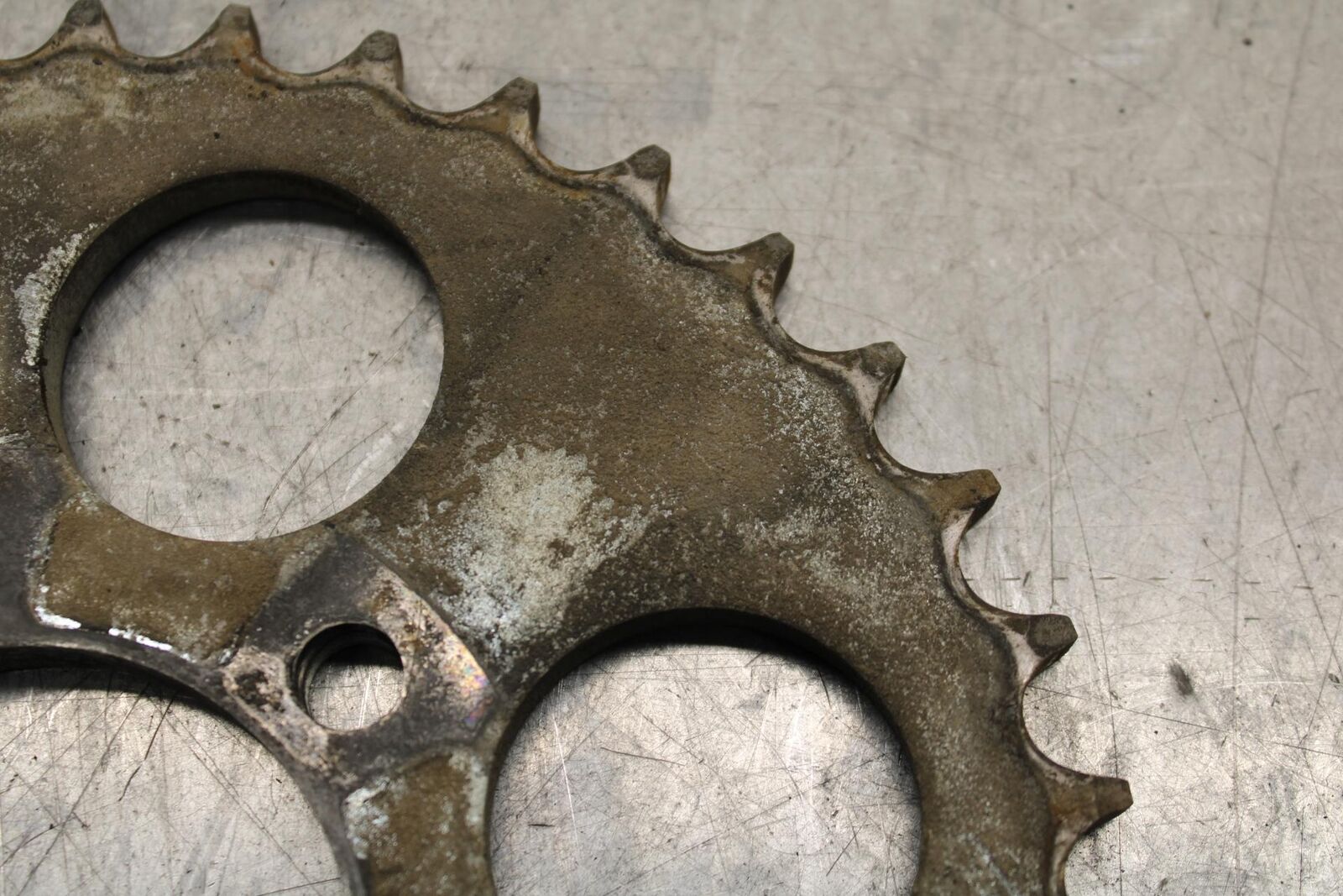 75 SUZUKI GT 550 FRONT AND REAR BACK SPROCKET BB67