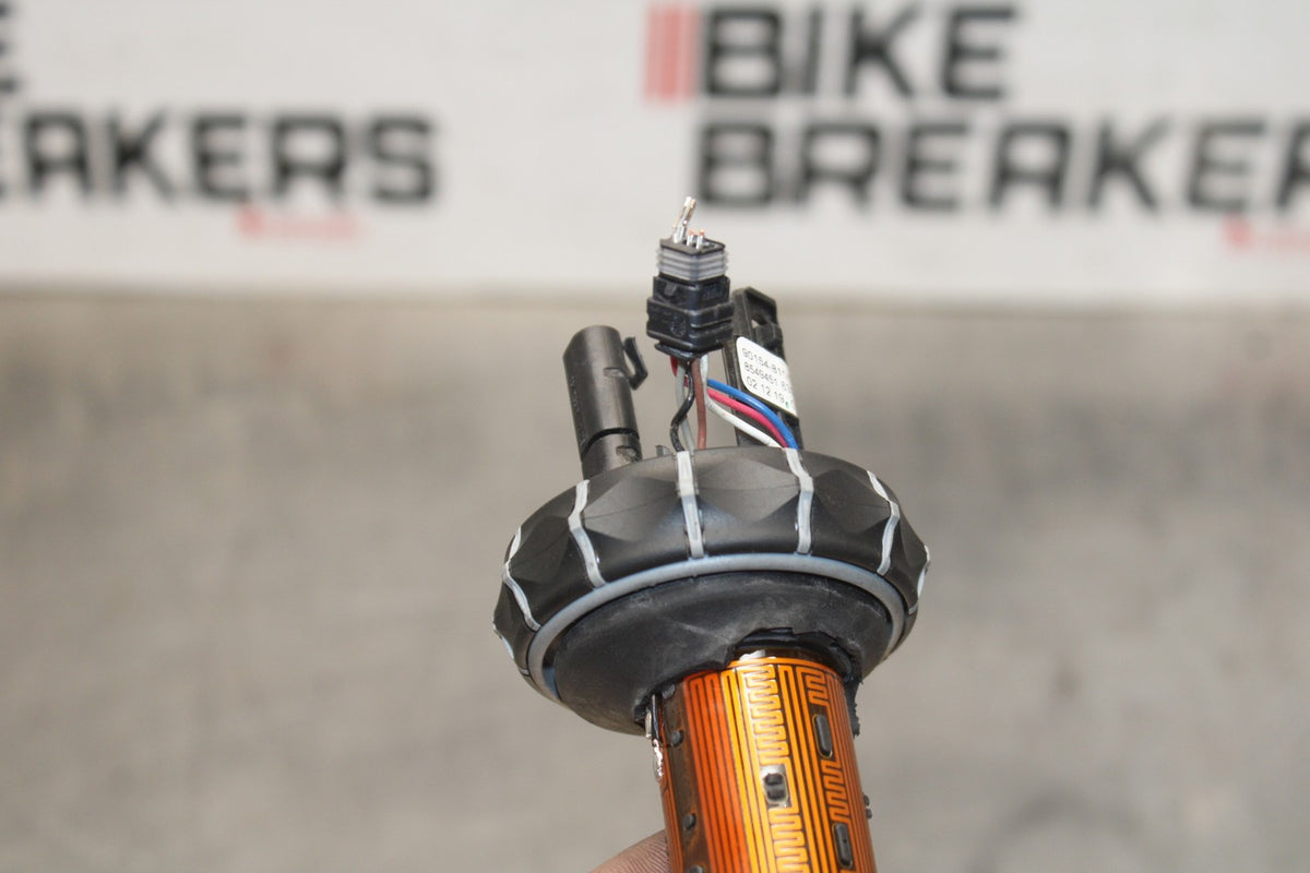 20-23 BMW F900R LEFT CLIP ON HANDLE SWITCH HEATED GRIP BB923