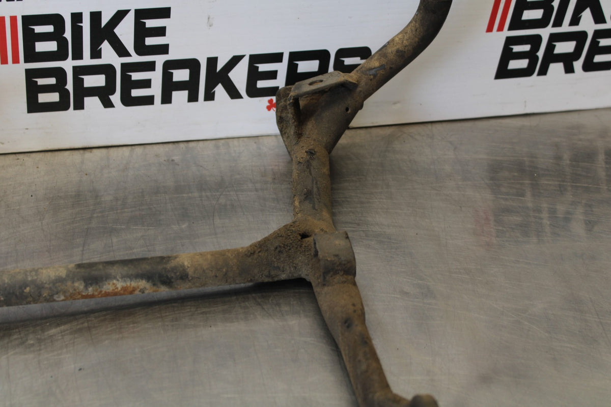 15 TRIUMPH TIGER 800 CENTER MAIN STAND BB873