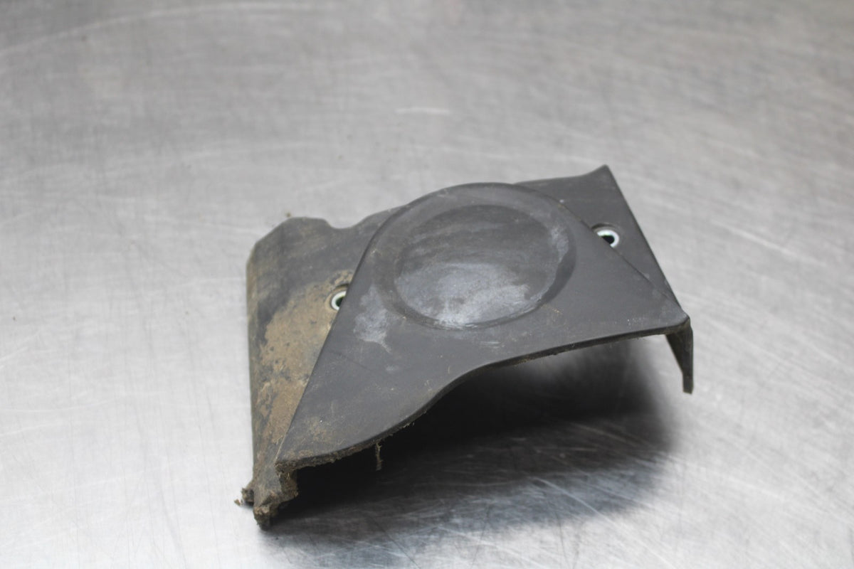 08 HONDA CBR125R ENGINE SPROCKET COVER BB804