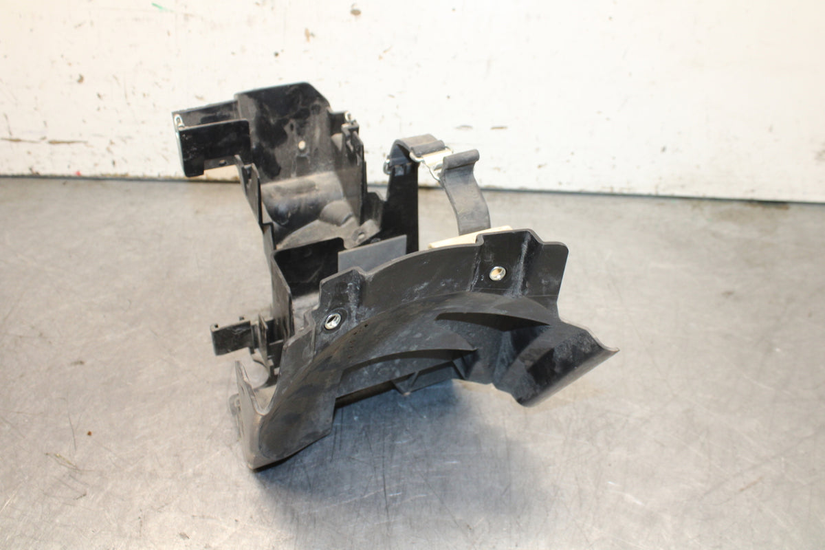 17-24 YAMAHA BOLT XVS950 BATTERY TRAY BOX HOLDER BB729