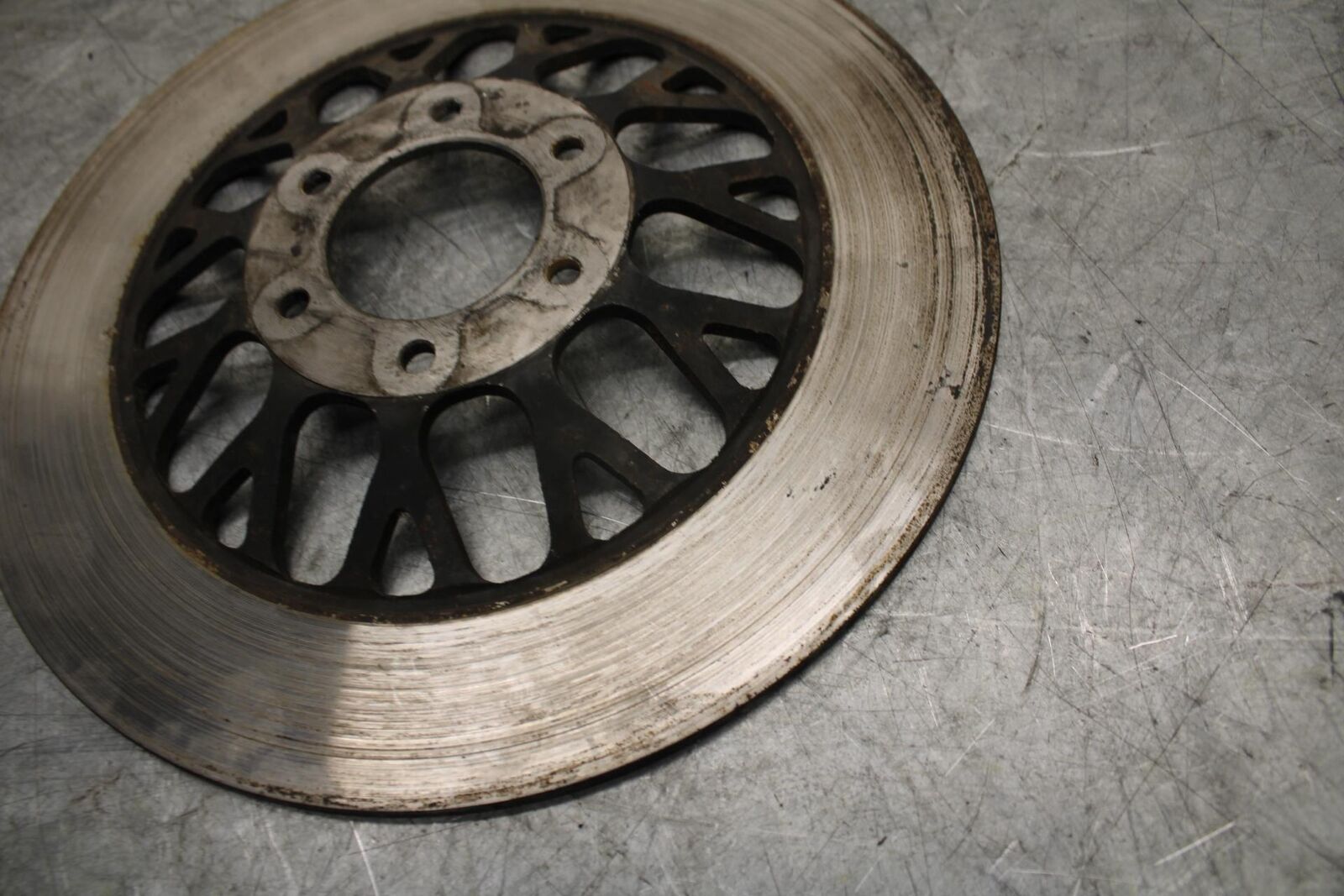 1982 Suzuki GS450L FRONT BRAKE DISC ROTOR BB52