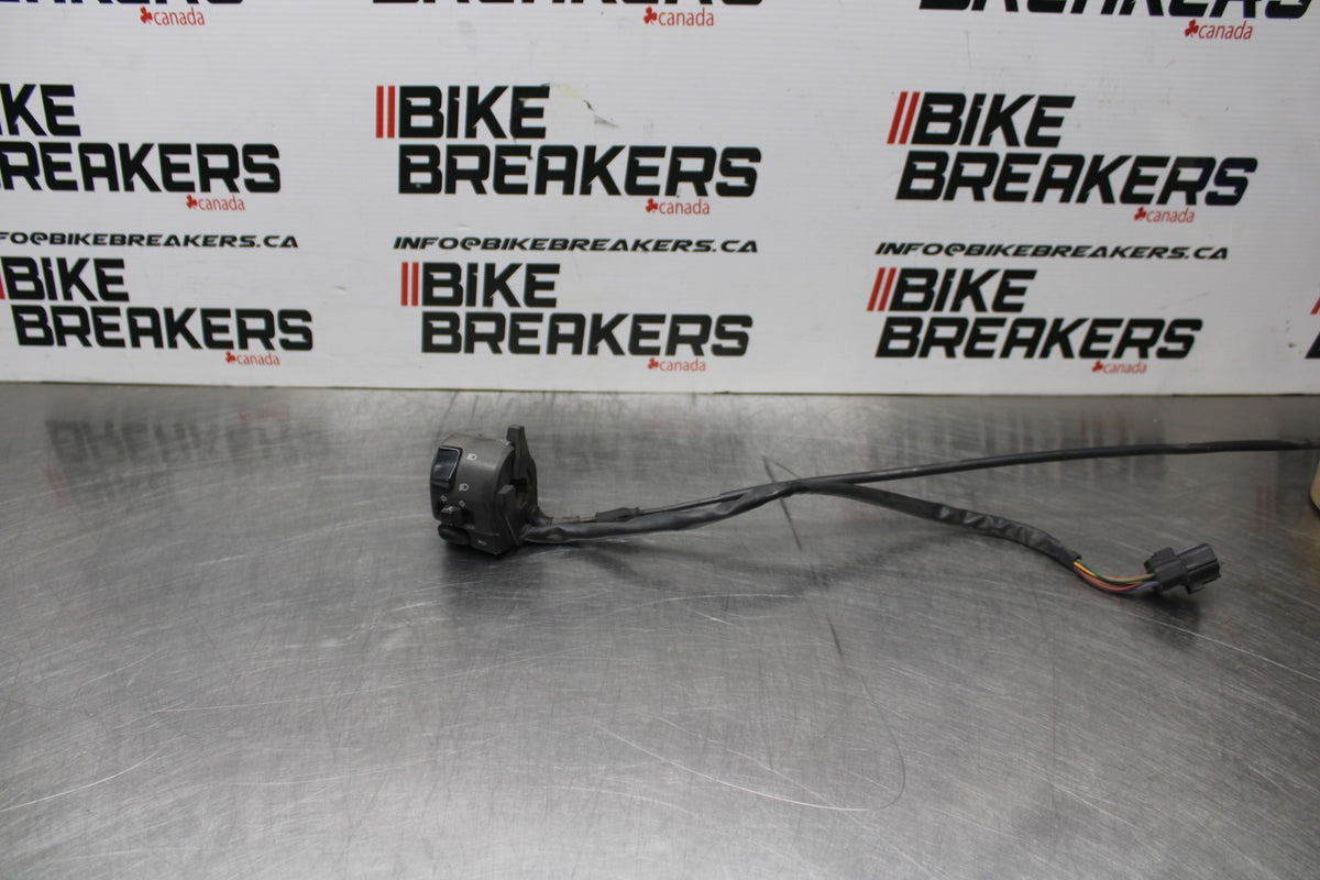 02 DUCATI MONSTER 620 LEFT CLIP ON HANDLE HORN SIGNALS SWITCH SWITCHES BB851