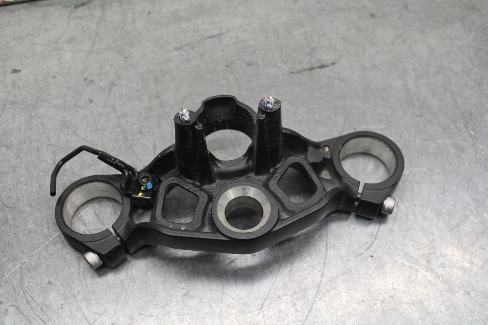 18-23 KAWASAKI NINJA 400 EX400 ABS FORKS UPPER TRIPLE TREE CLAMP BB747