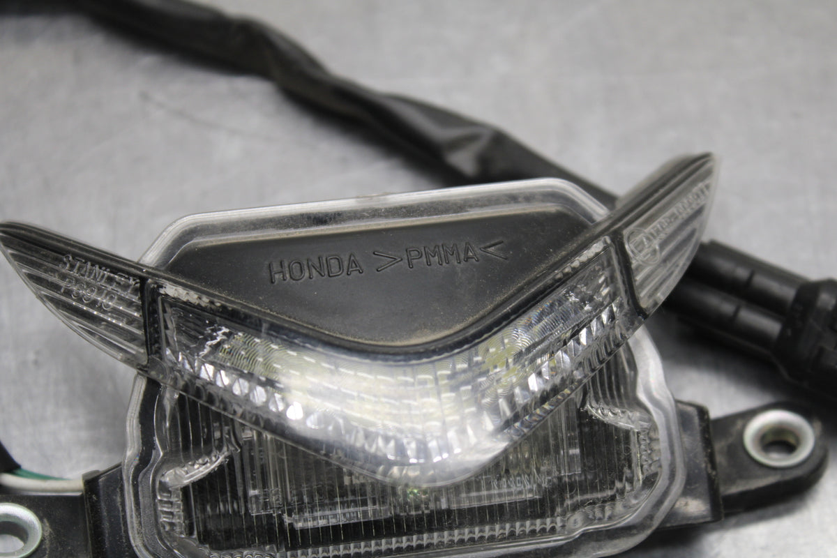 09 HONDA CBR600RR RUNNING PILOT FRONT LIGHT  BB760