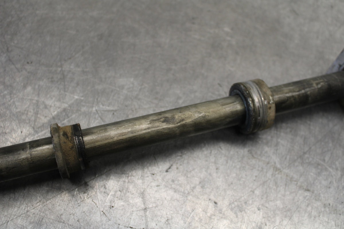 16-17 KAWASAKI VULCAN S 650 EN650 ABS REAR AXLE WHEEL RIM PIVOT BOLT AXEL  BB731