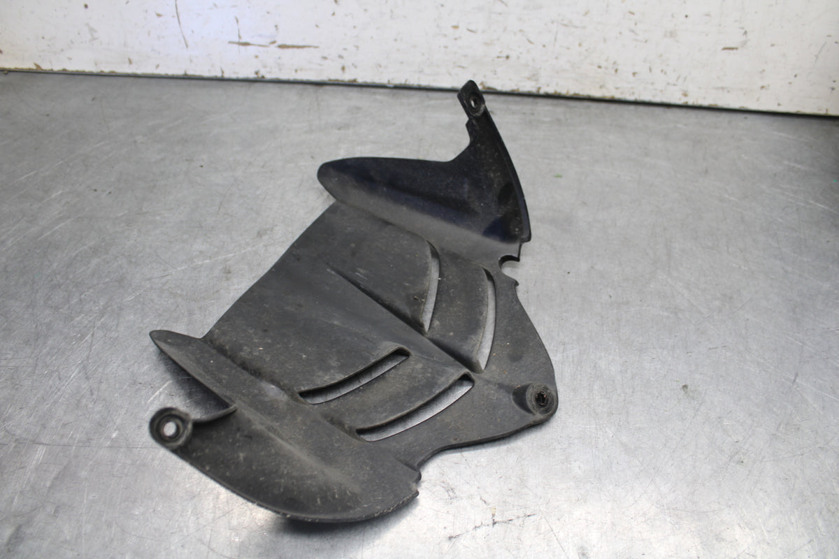09-12 KAWASAKI NINJA ZX6R REAR BACK WHEEL TIRE HUGGER FENDER 35023-0171 BB698