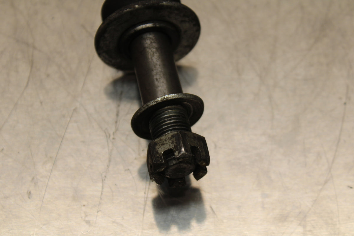 86 SUZUKI GS750ES REAR AXLE BACK WHEEL RIM PIVOT BOLT AXEL BB140