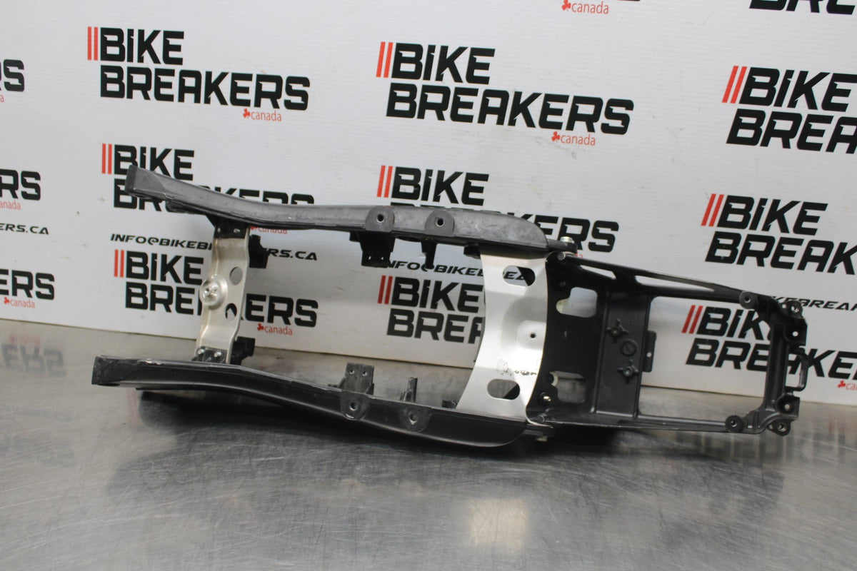 06-07 SUZUKI GSXR 600 REAR SUBFRAME BACK SUB FRAME BB845