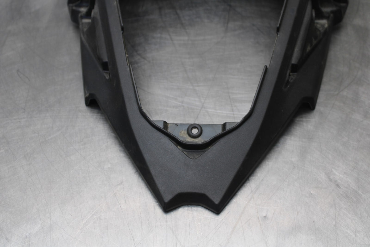 24-25 KAWASAKI NINJA 500 ABS CENTER REAR BACK TAIL FAIRING COWL BB899