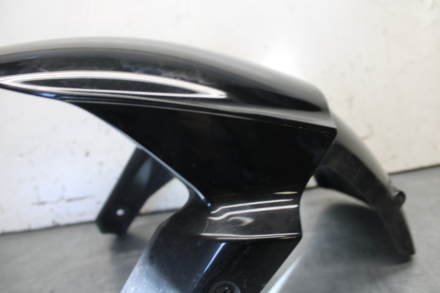 09-12 KAWASAKI NINJA ZX6R FRONT WHEEL FENDER COWL FAIRING 5004-0118-17K BB698