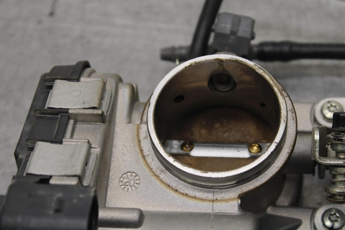 20-23 APRILIA RS660 MAIN FUEL INJECTORS / THROTTLE BODIES BB643
