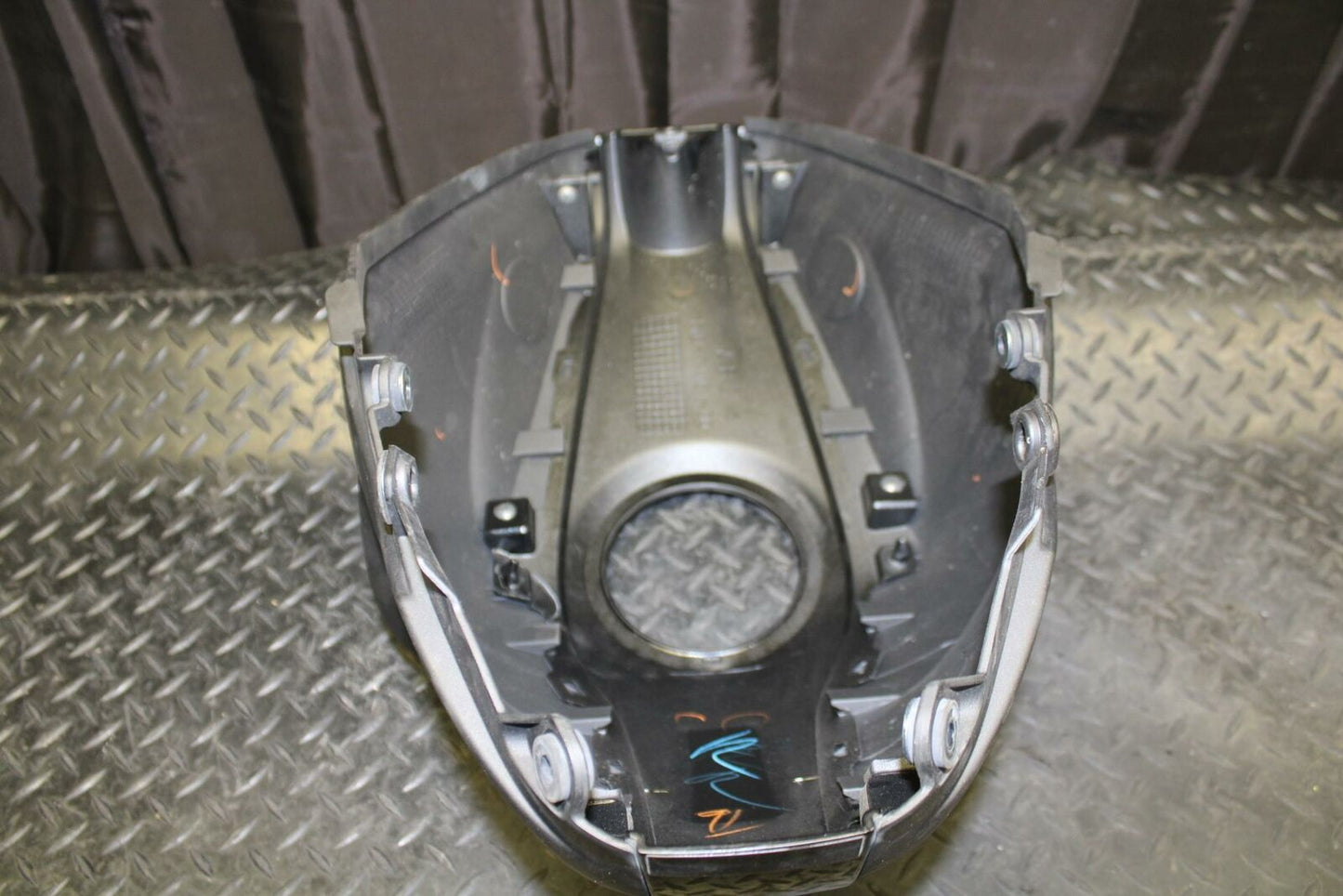 15-17 YAMAHA YZF R3 GAS TANK FUEL CELL COVER FAIRING COWL bb167