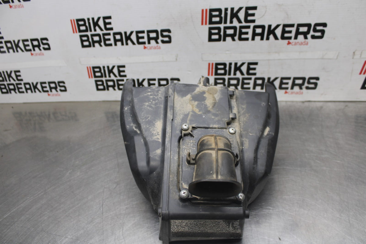 22-25 YAMAHA YZF R7 AIRBOX AIR INTAKE FILTER BOX BB940