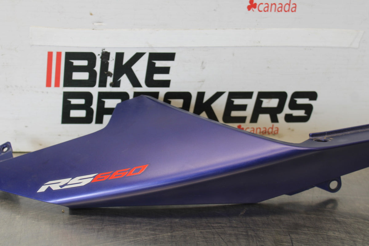20-23 APRILIA RS660 RIGHT REAR BACK TAIL FAIRING COWL SHROUD BB889