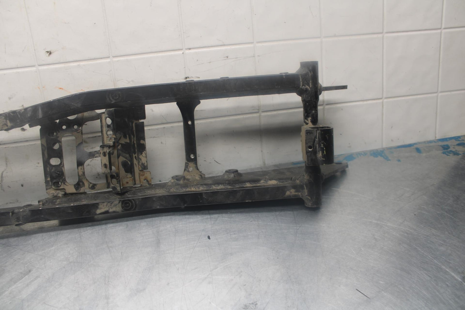 07-08 KAWASAKI NINJA ZX6R REAR SUBFRAME BACK SUB FRAME 32160-0258 BB456