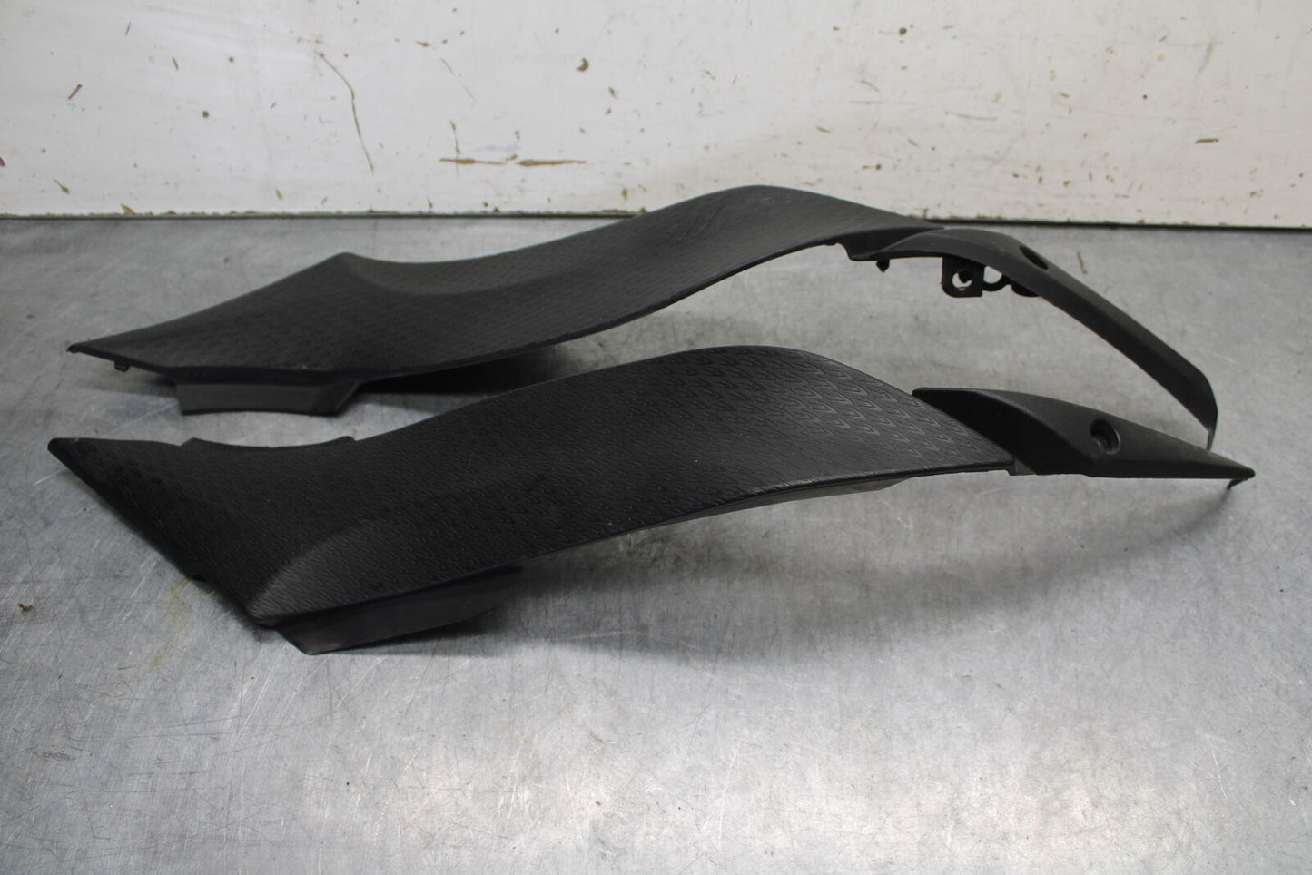 09-12 KAWASAKI NINJA ZX6R RIGHT LEFT TANK PANELS COVERS TRIM SET COWLS BB656