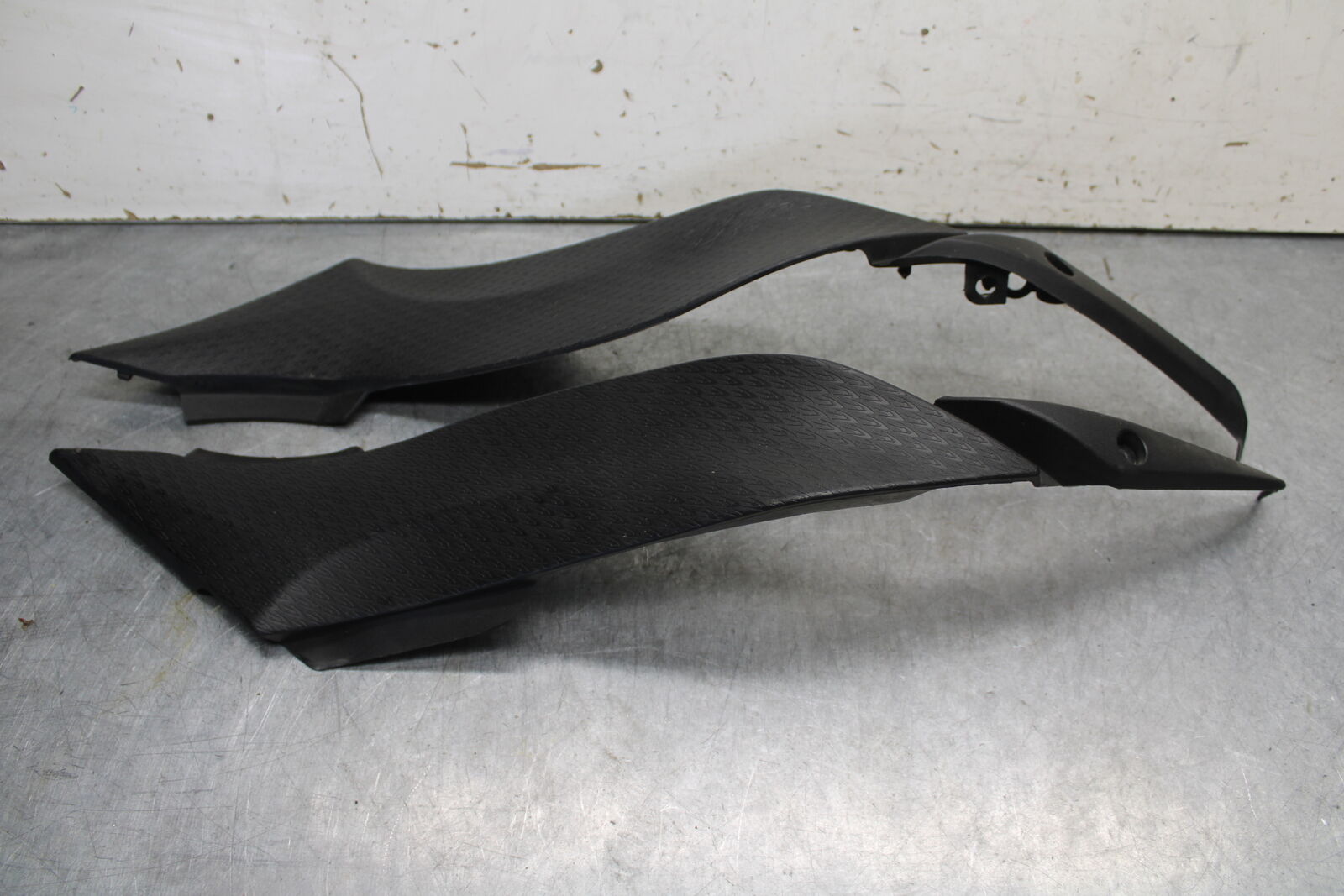 09-12 KAWASAKI NINJA ZX6R RIGHT LEFT TANK PANELS COVERS TRIM SET COWLS BB656