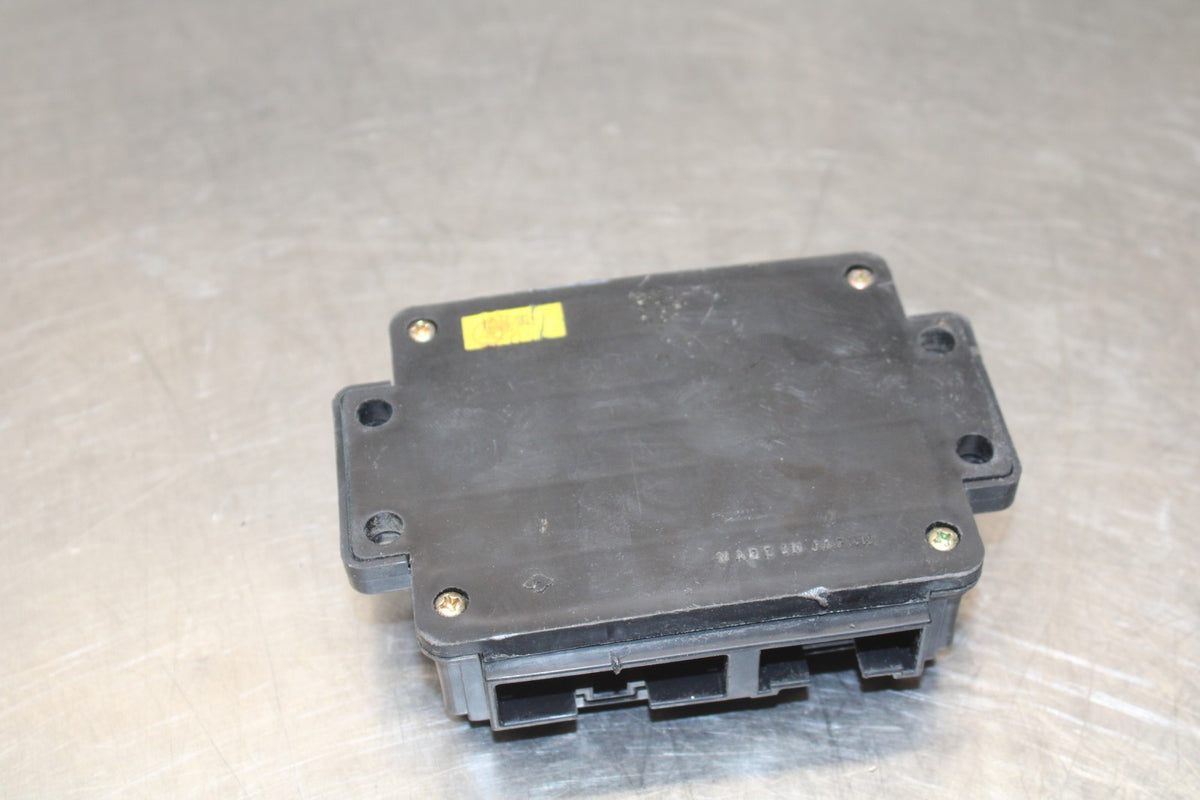 06 KAWASAKI Z750 RELAY ASSEMBLY FUSE BOX BB837