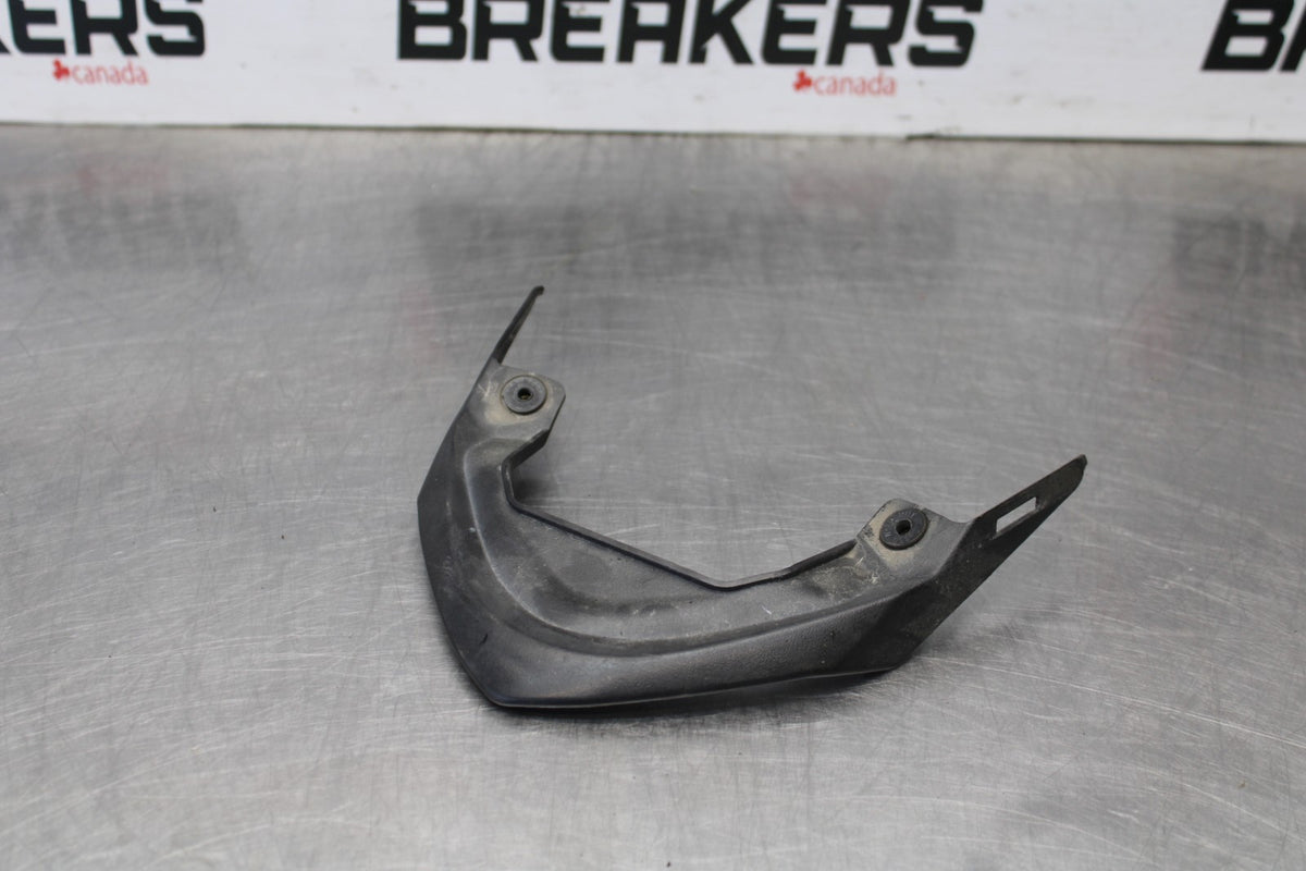 13-18 KAWASAKI NINJA ZX6R CENTER REAR BACK TAIL FAIRING COVER TRIM COWL BB908