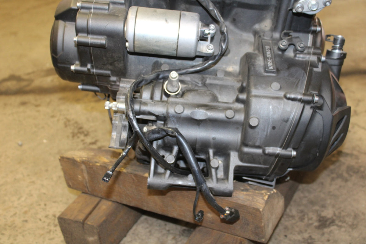 15-17 YAMAHA FJ09 ENGINE MOTOR BB906